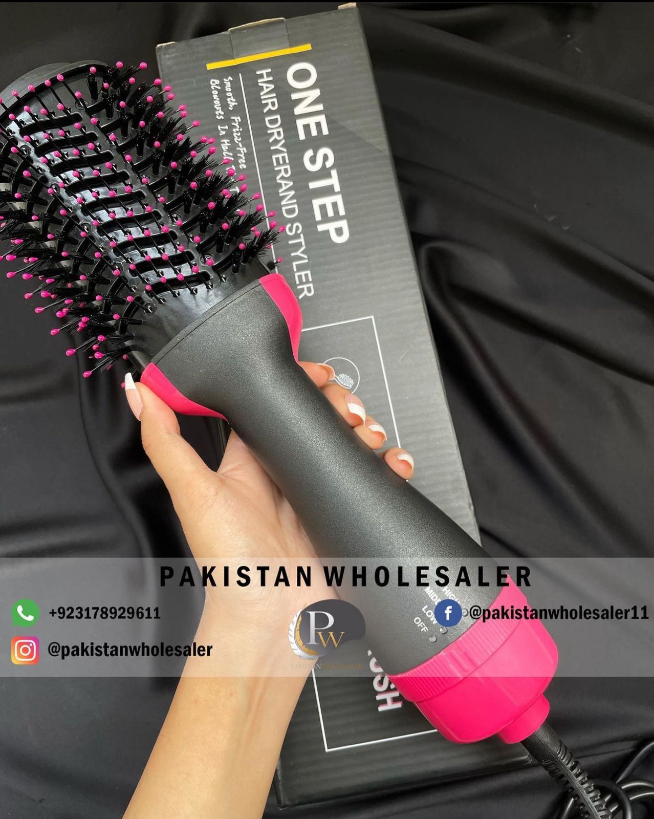 ONE STEP HOT AIR BRUSH ( DRYER + STRAIGHTENER )