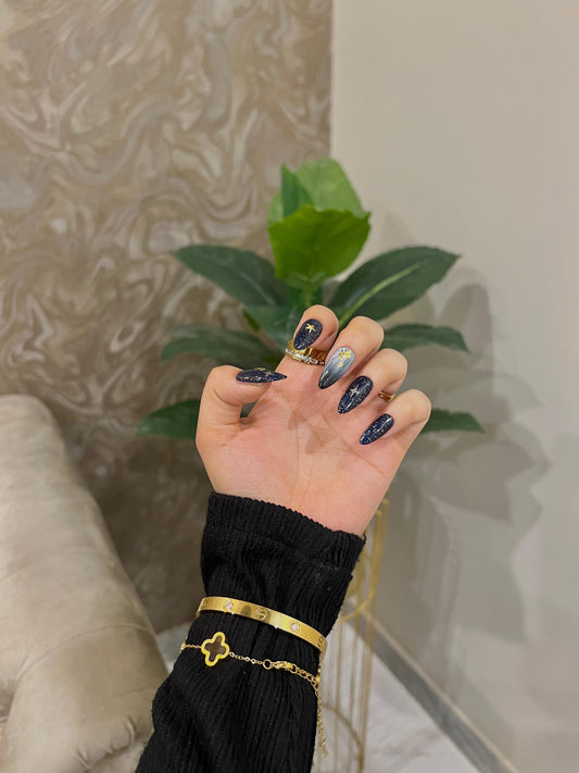 Midnight Sky Fall Nails 🌌🌙✨